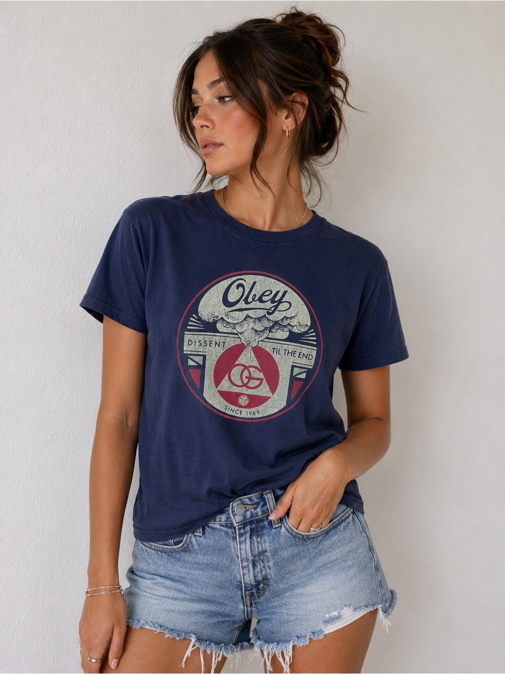 Obey Women’s Dissent Til The End Graphic Tee Navy Blue Short Sleeve Size S
